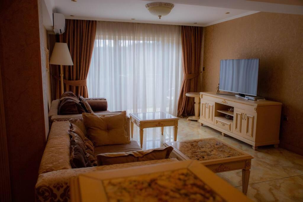 Luxury Apartment 'Rich' เวลินกราด ภายนอก รูปภาพ