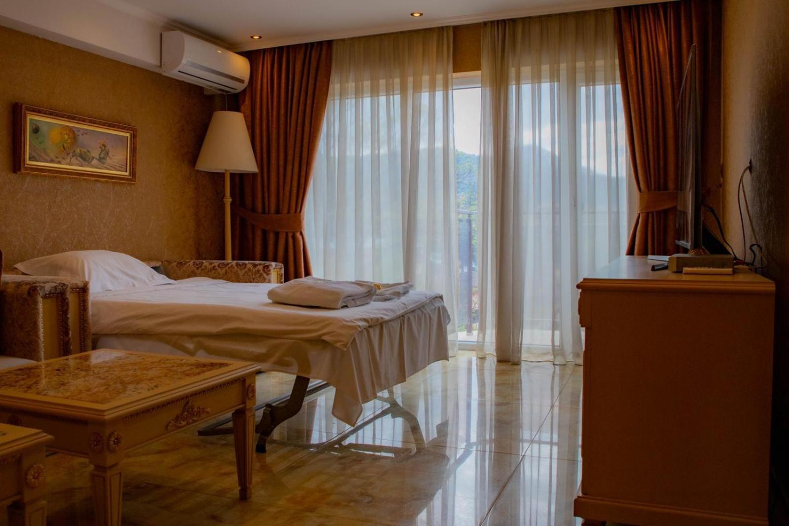 Luxury Apartment 'Rich' เวลินกราด ภายนอก รูปภาพ